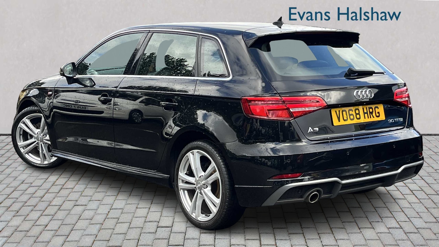 Used Audi A3 2018 for sale - 75845876: Photo 4