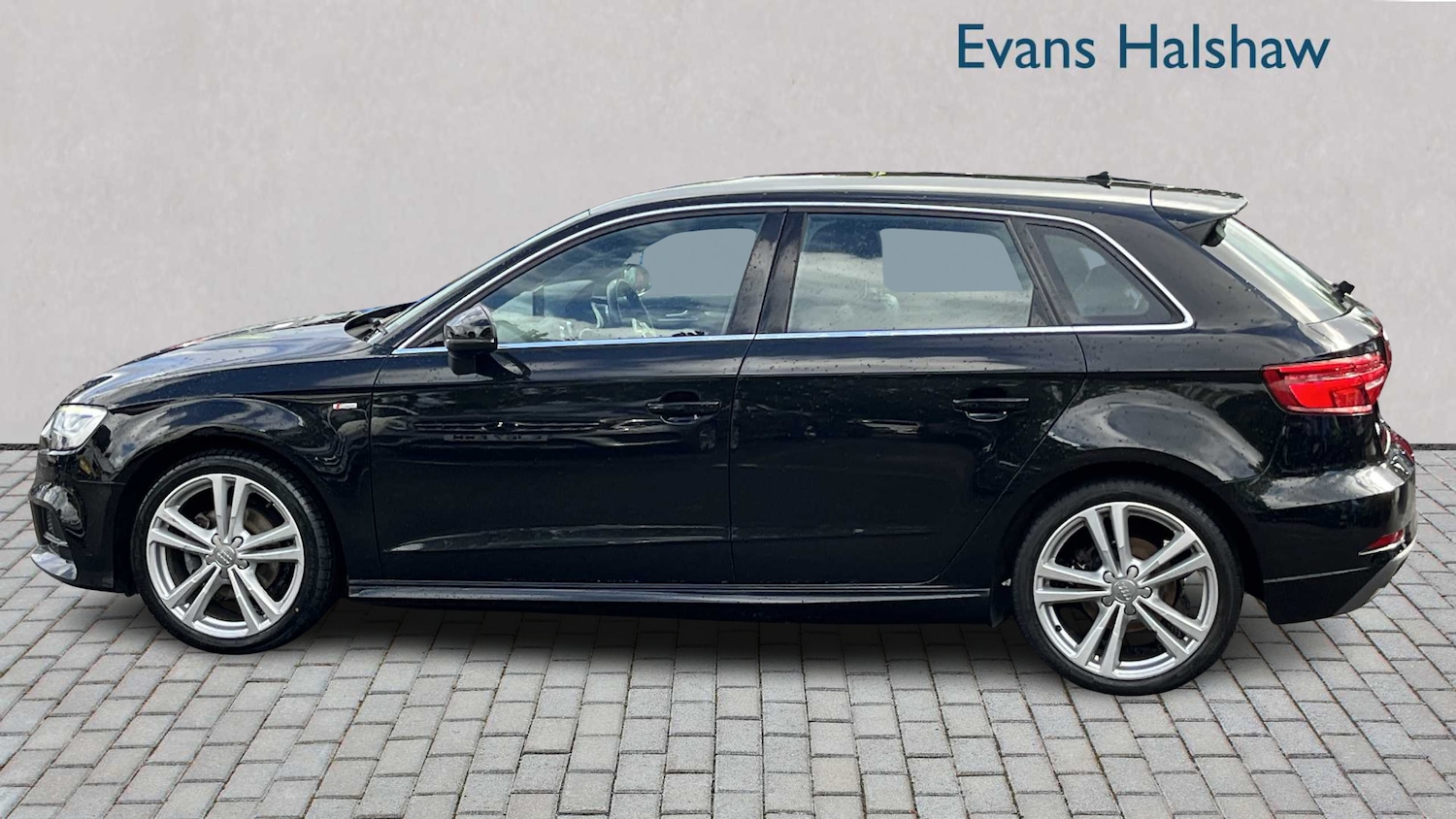 Used Audi A3 2018 for sale - 75845876: Photo 6