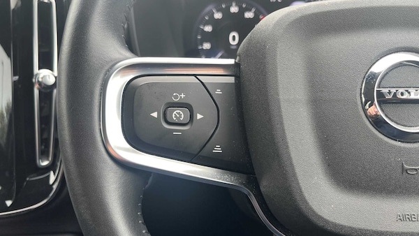 Used Volvo XC40 2021 for sale - 75672967: Photo 24