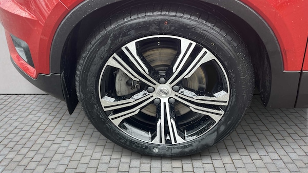 Used Volvo XC40 2021 for sale - 75672967: Photo 32