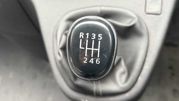 Used Renault Trafic 2020 for sale - 76310792: Photo 10