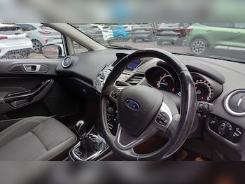 Used Ford Fiesta 2016 for sale - 76475968: Photo