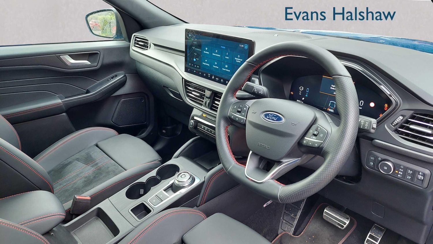 Used Ford Kuga 2024 for sale - 76390718: Photo 3