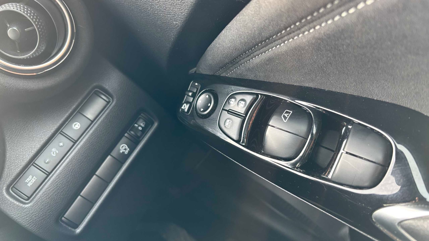 Used Nissan Juke 2021 for sale - 77500238: Photo 18