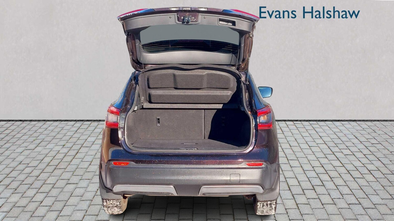 Used Nissan Qashqai 2018 for sale - 77686476: Photo 11