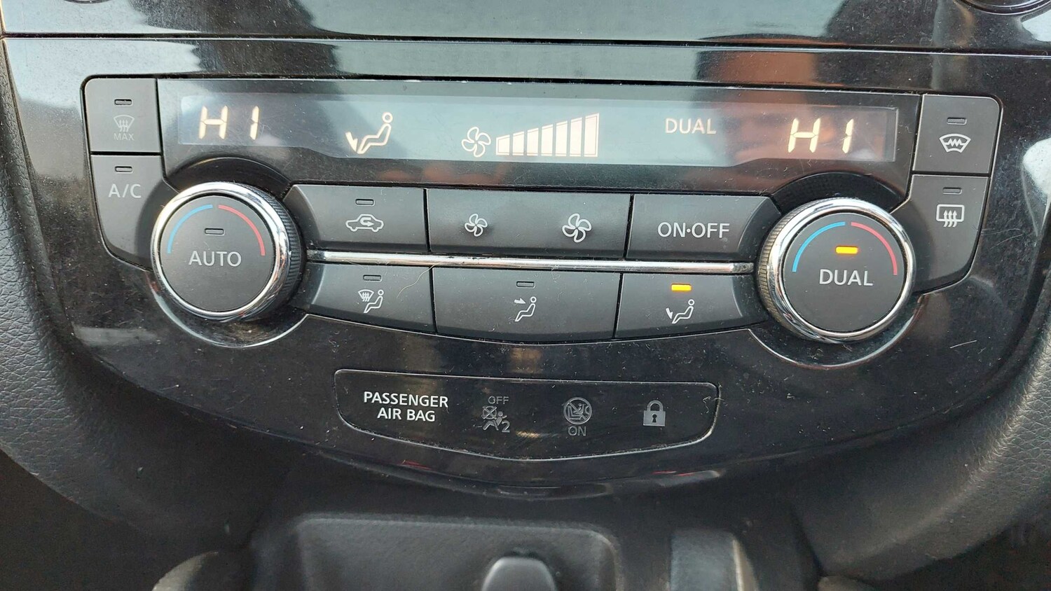 Used Nissan Qashqai 2018 for sale - 77686476: Photo 16