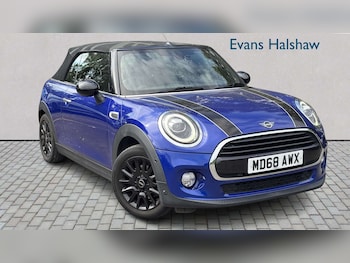 Used MINI Convertible 2018 for sale - 79556059: Photo
