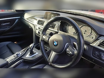Used BMW 3 Series 2017 for sale - 76564564: Photo