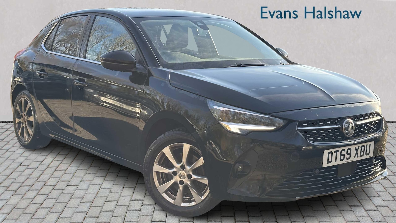 Used Vauxhall Corsa for sale - 76662031: Photo 1