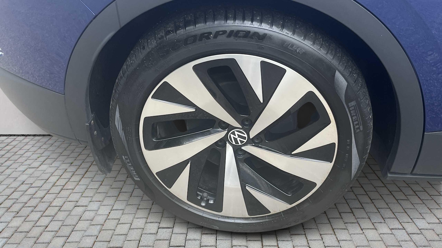 Used Volkswagen ID.4 2021 for sale - 76088031: Photo 12