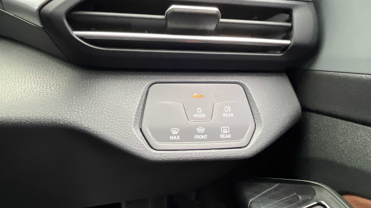 Used Volkswagen ID.4 2021 for sale - 76088031: Photo 29