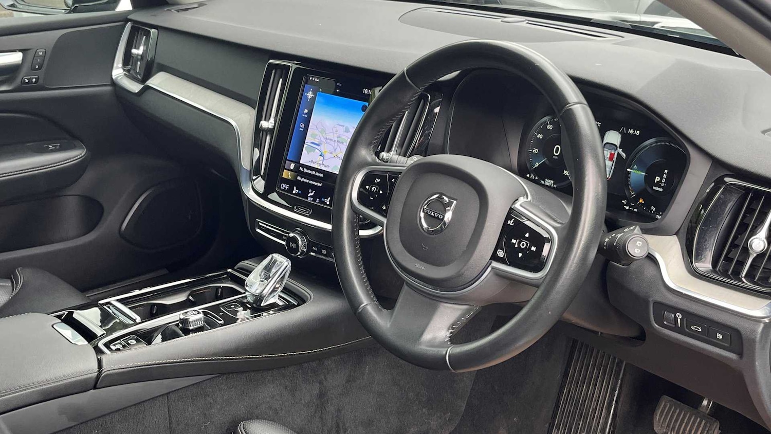 Used Volvo V60 2021 for sale - 75672952: Photo 13