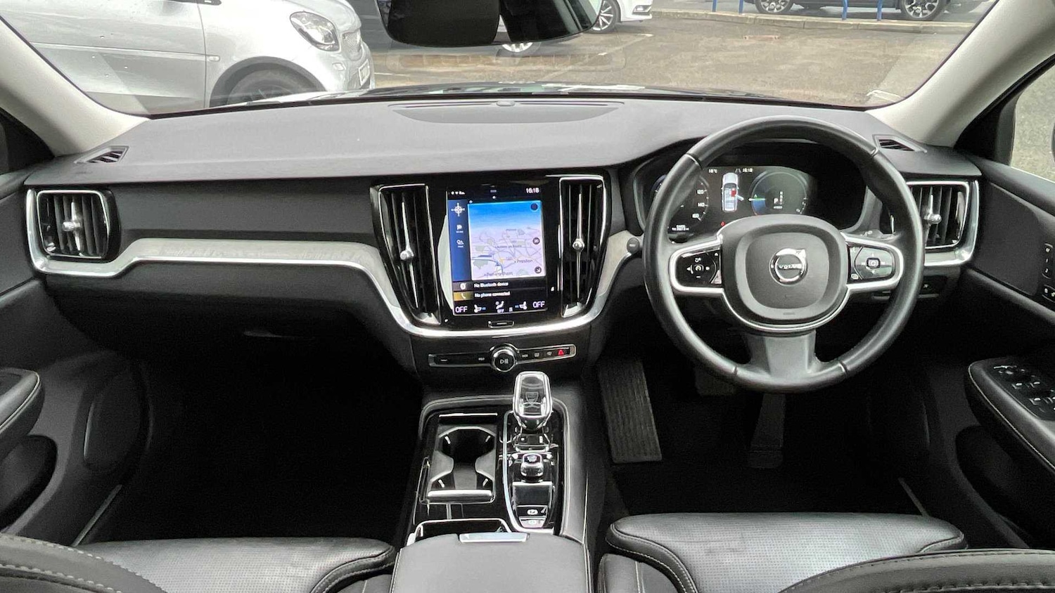 Used Volvo V60 2021 for sale - 75672952: Photo 18
