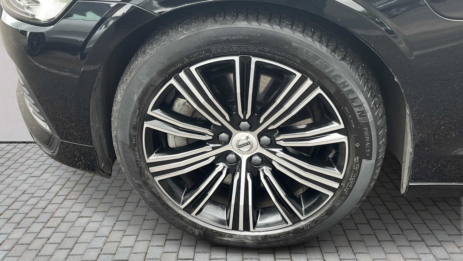 Used Volvo V60 2021 for sale - 75672952: Photo 31