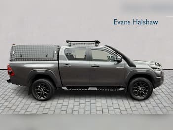 Used Toyota Hilux 2025 for sale - 79745322: Photo