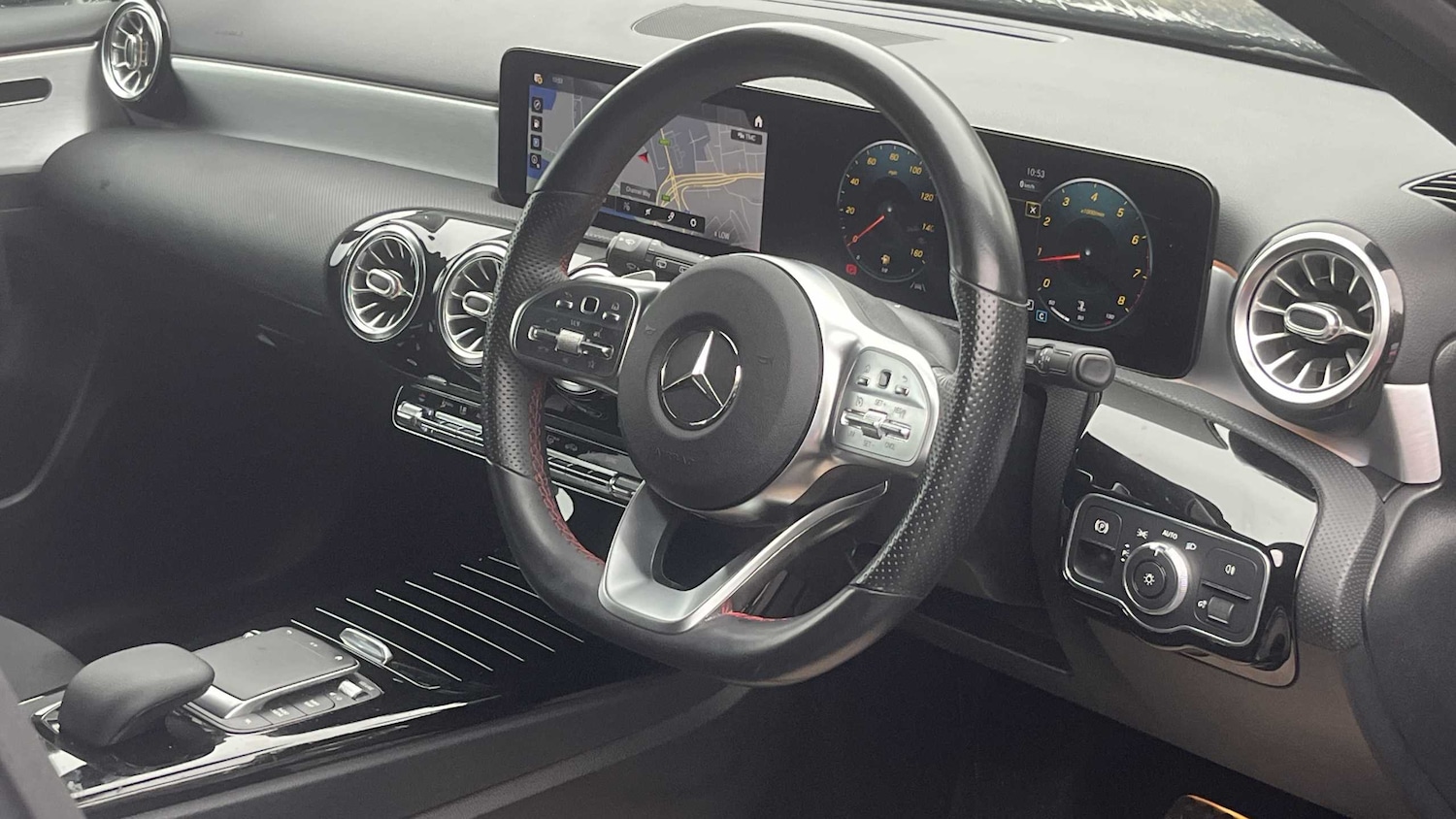 Used Mercedes-Benz A-Class 2020 for sale - 76169968: Photo 3