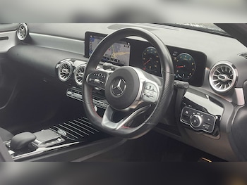 Used Mercedes-Benz A-Class 2020 for sale - 76169968: Photo 3