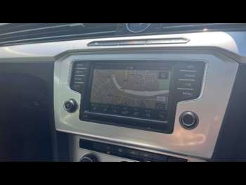 2015 - 2.0 TDI SE Business 5dr DSG