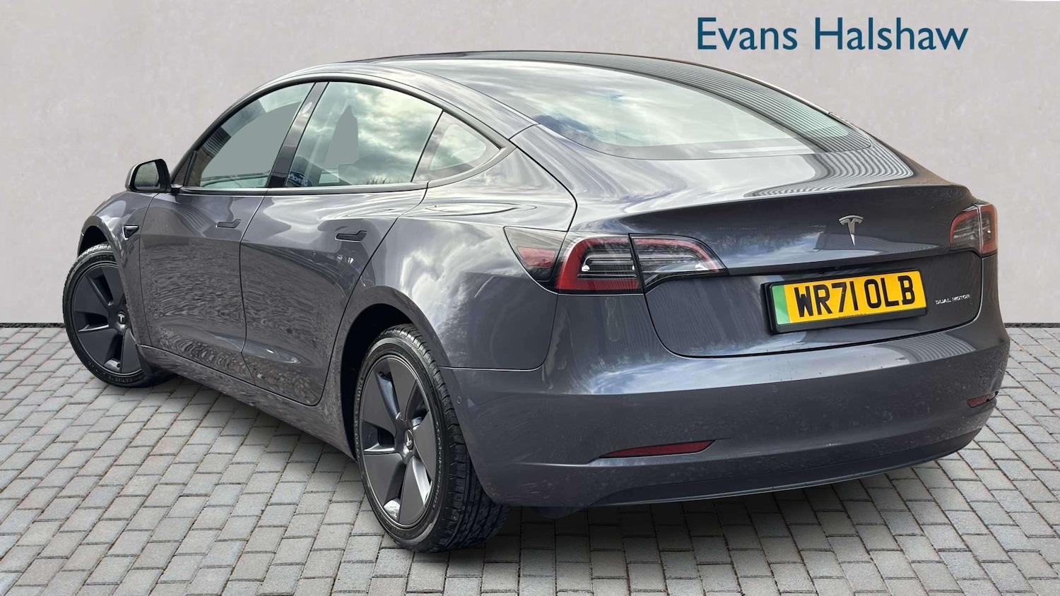 Used Tesla Model 3 2021 for sale - 77913970: Photo 3