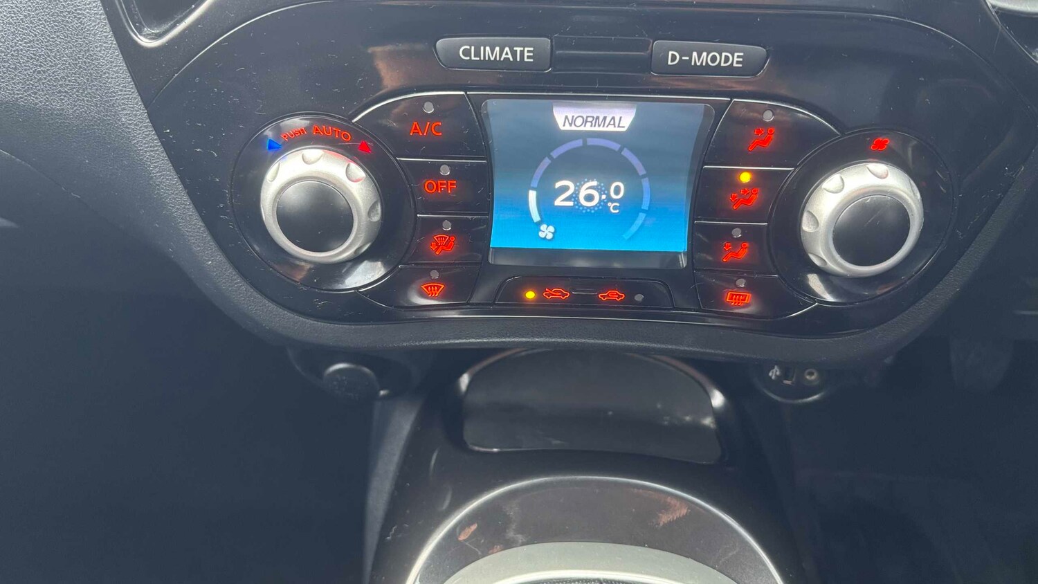 Used Nissan Juke 2016 for sale - 77500410: Photo 14