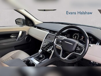 Used Land Rover Discovery Sport 2021 for sale - 78104567: Photo