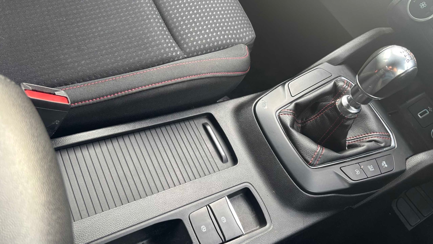 Used Ford Focus 2019 for sale - 76789377: Photo 16