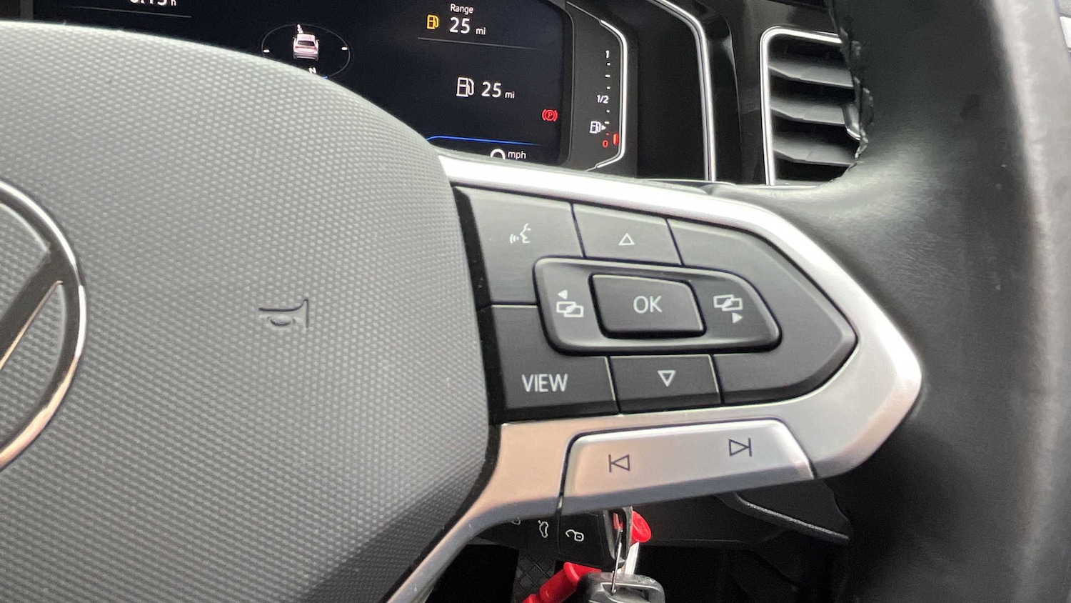 Used Volkswagen Taigo 2023 for sale - 77589223: Photo 24