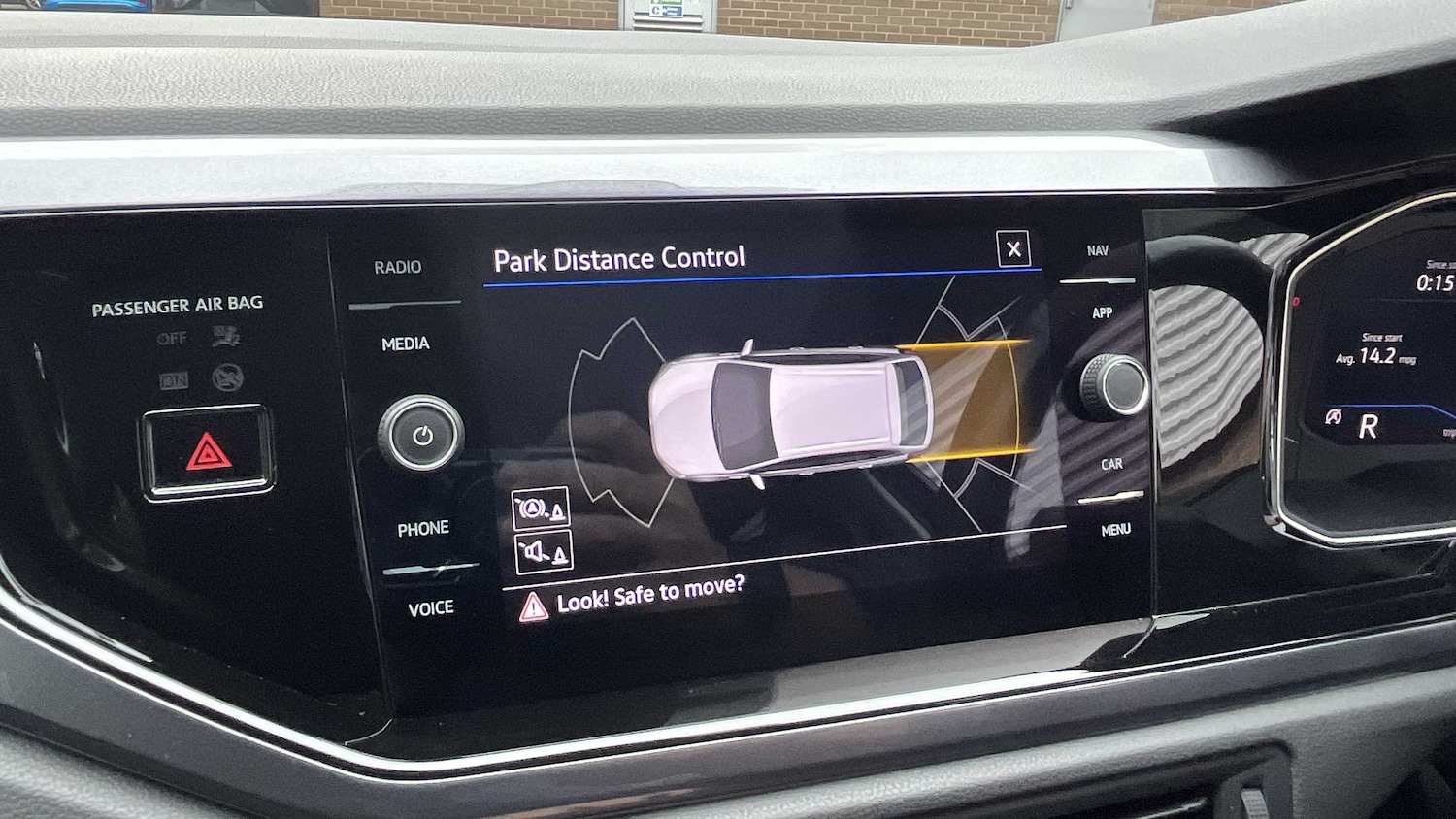 Used Volkswagen Taigo 2023 for sale - 77589223: Photo 3