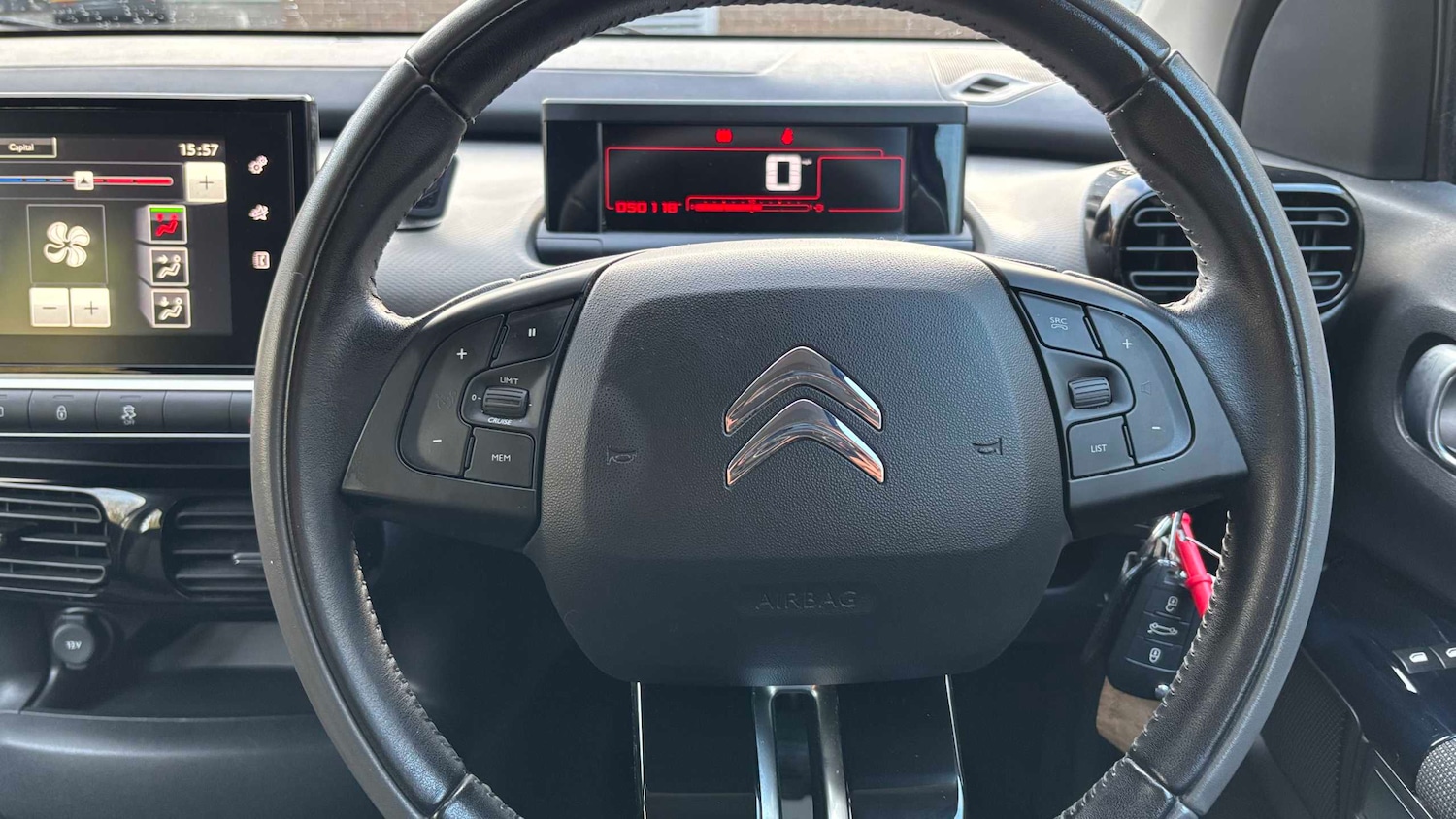 Used Citroen C4 Cactus 2016 for sale - 77628235: Photo 13