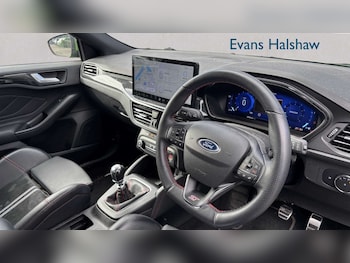 Used Ford Focus 2023 for sale - 78149095: Photo