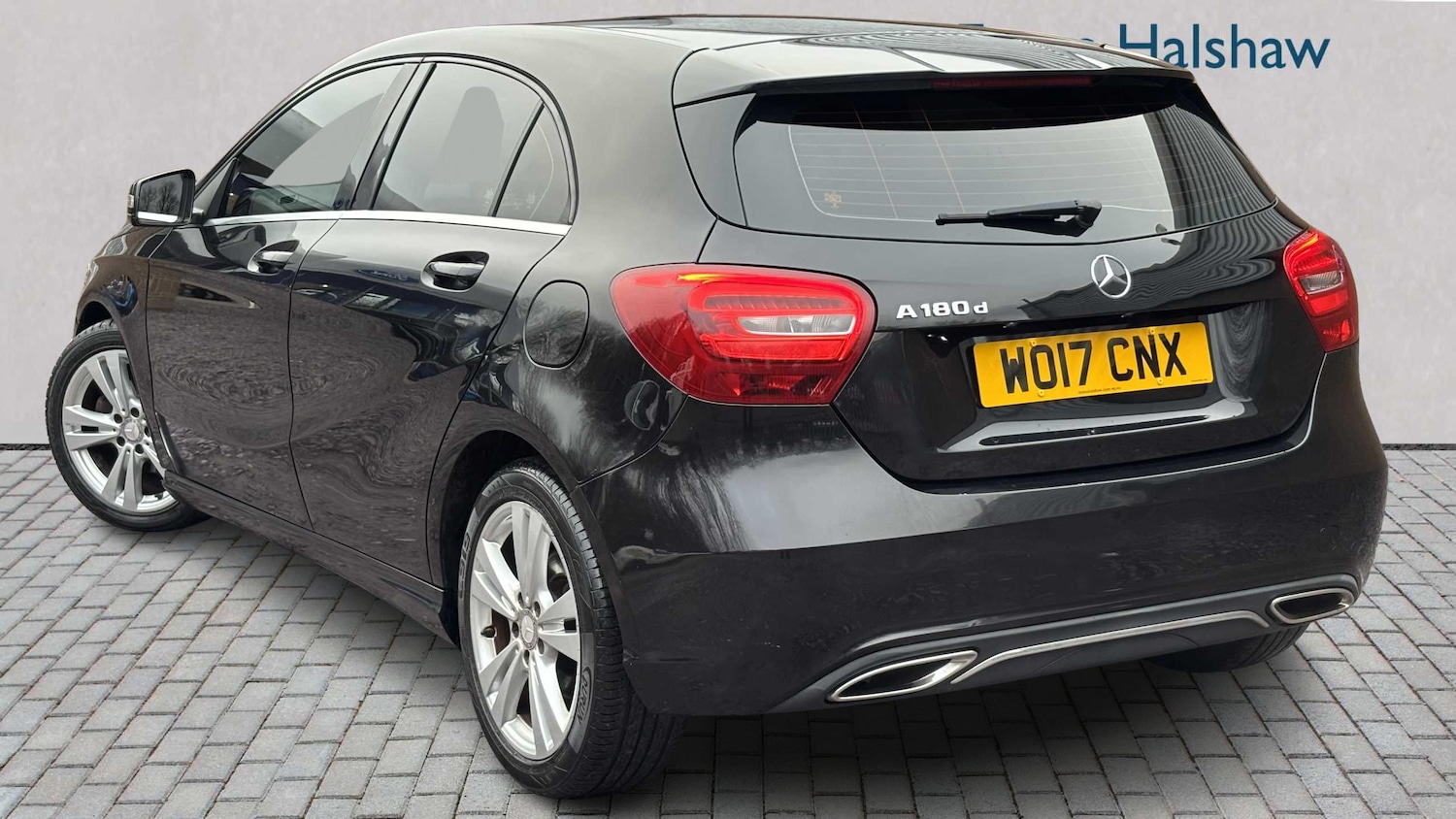 Used Mercedes-Benz A-Class 2017 for sale - 77540719: Photo 3