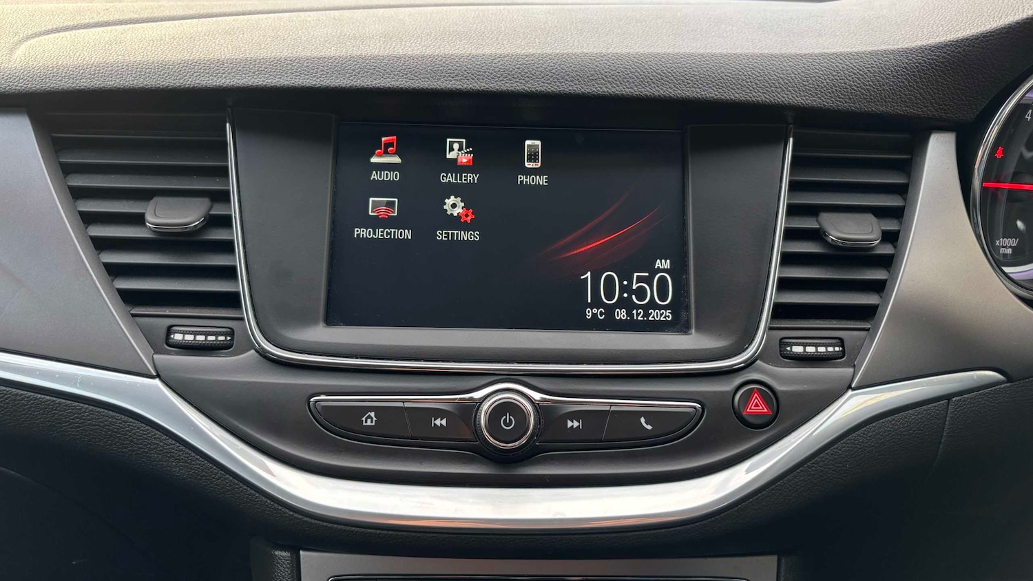 Used Vauxhall Astra 2017 for sale - 77032141: Photo 2