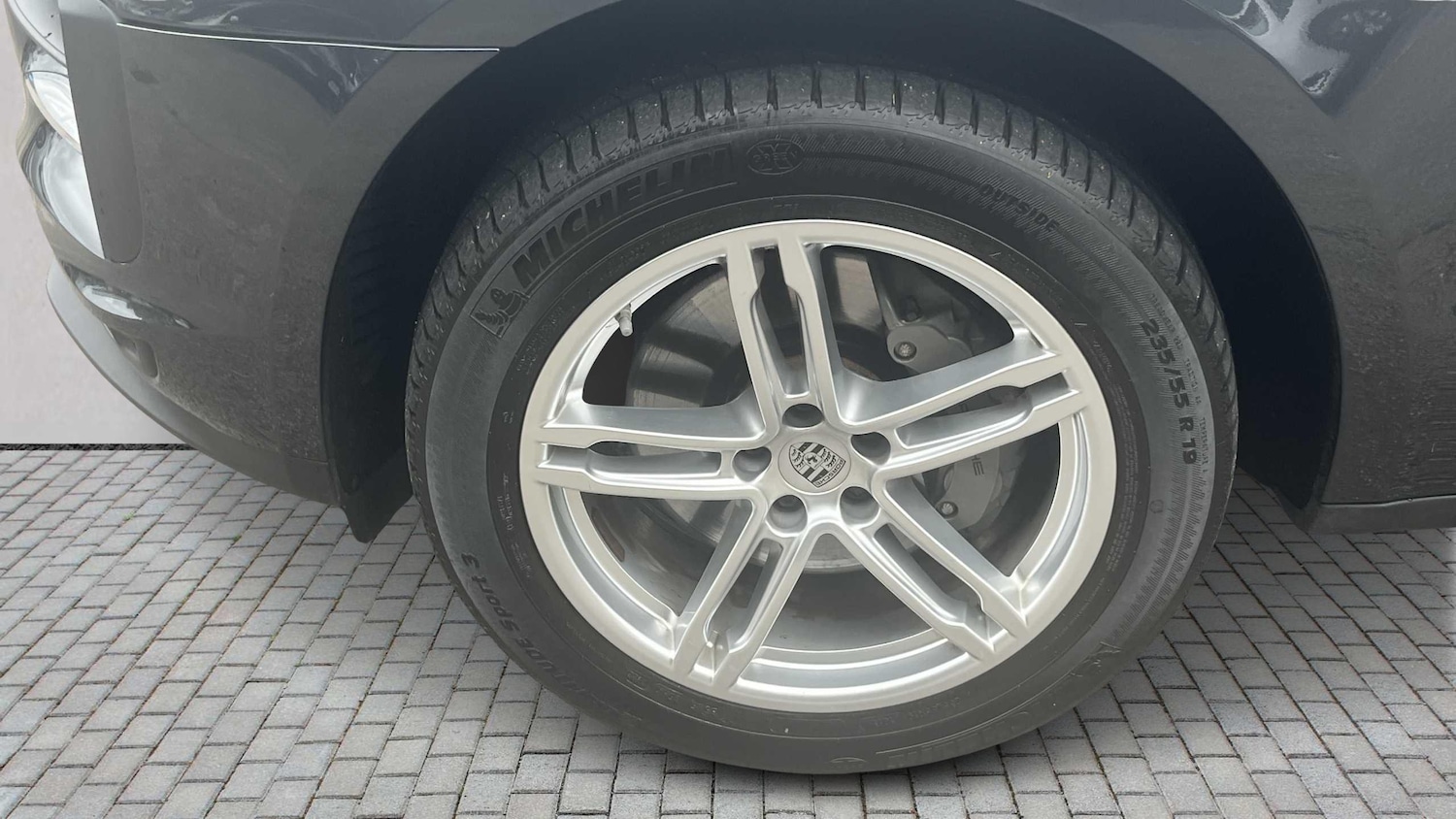 Used Porsche Macan 2019 for sale - 76156338: Photo 30