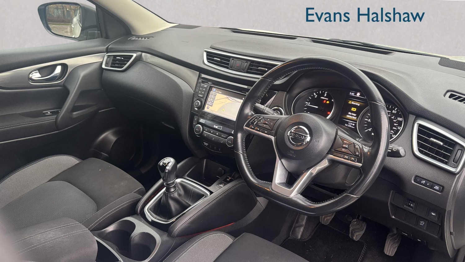 Used Nissan Qashqai 2018 for sale - 77333792: Photo 3