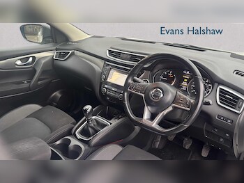 Used Nissan Qashqai 2018 for sale - 77333792: Photo