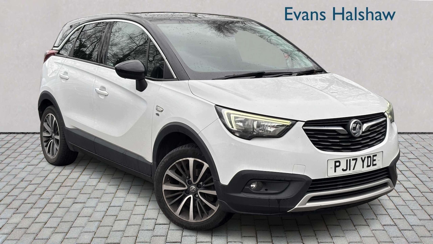 Used Vauxhall Crossland X 2017 for sale - 78076760: Photo 1