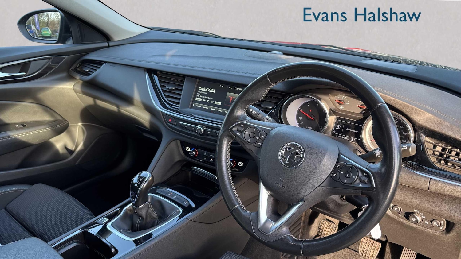 Used Vauxhall Insignia 2021 for sale - 76804849: Photo 3