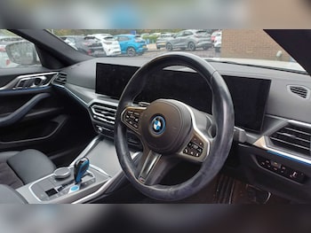 Used BMW i4 2022 for sale - 76476001: Photo