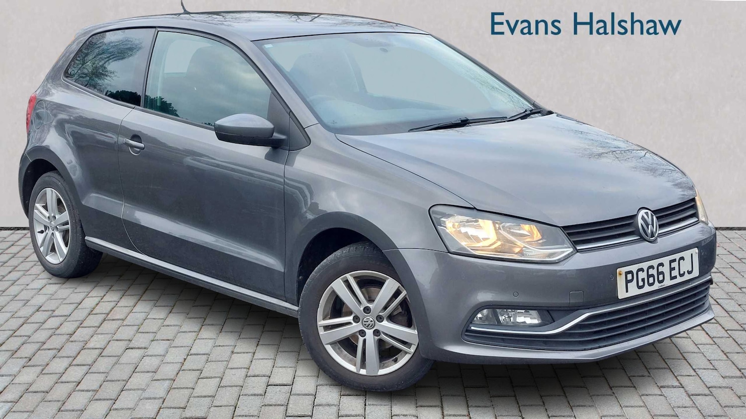 Used Volkswagen Polo 2017 for sale - 77414825: Photo 1
