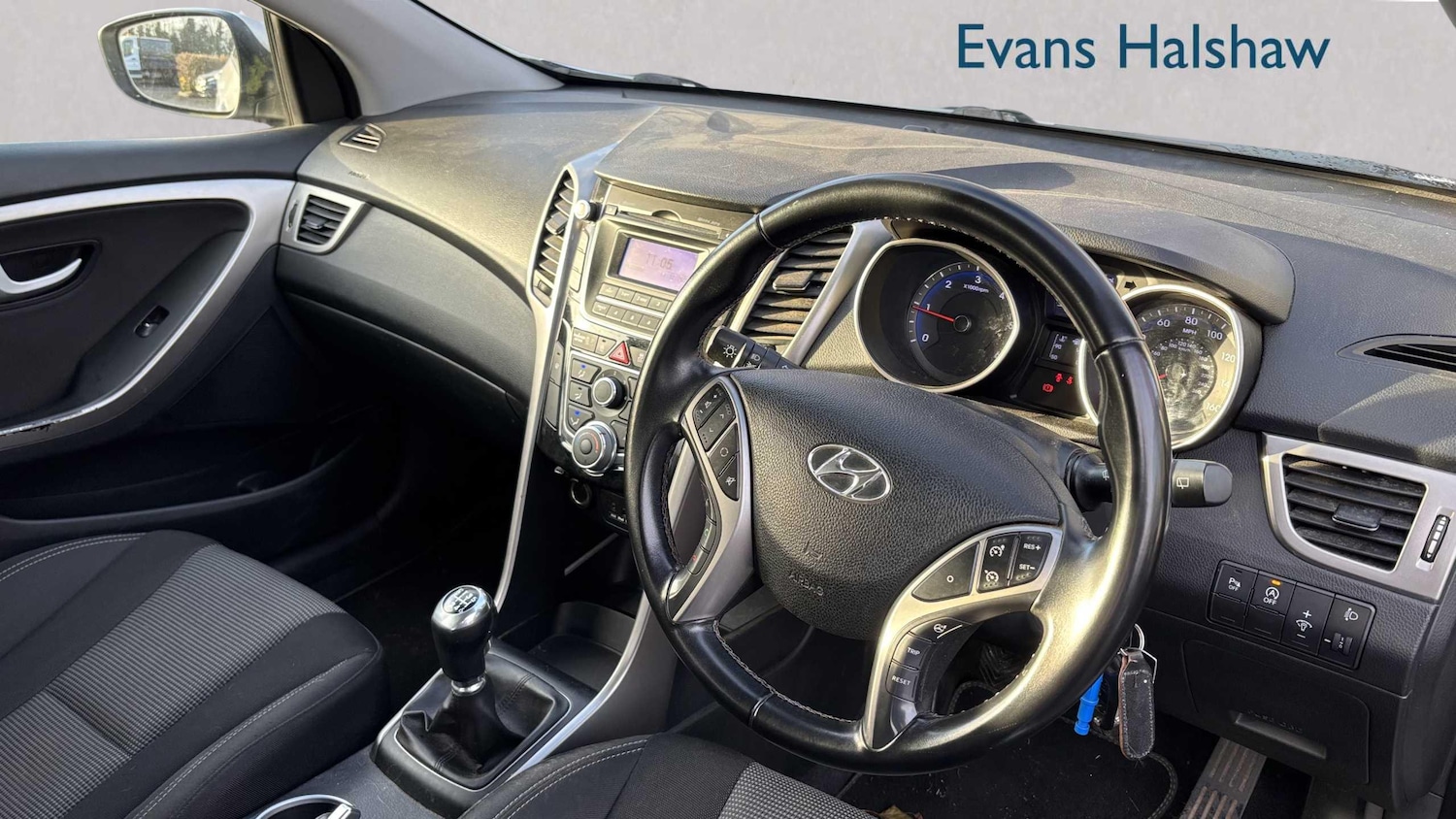 Used Hyundai i30 for sale - 76916070: Photo 3