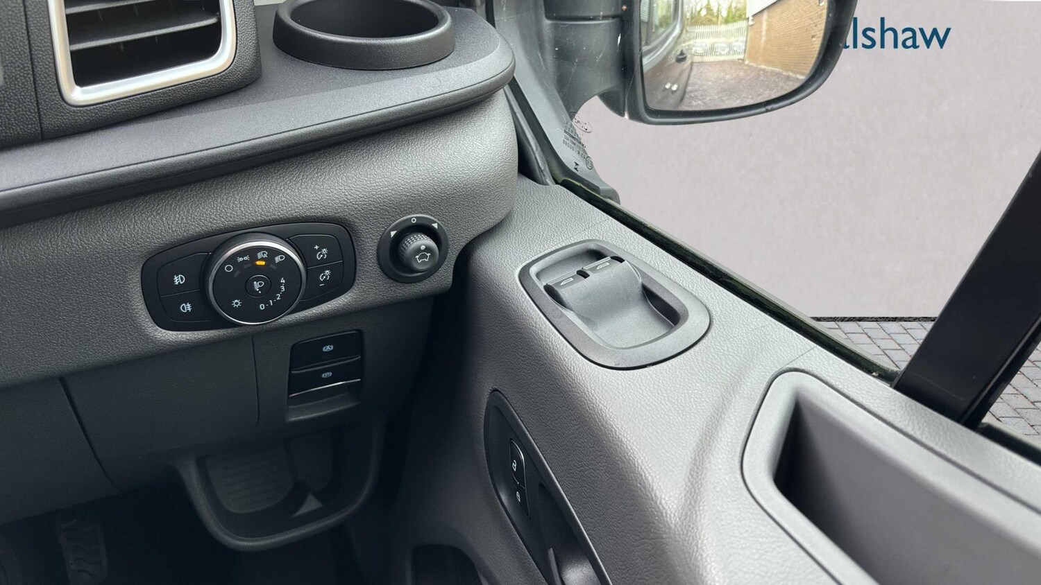 Used Ford E-Transit 2025 for sale - 77428981: Photo 18