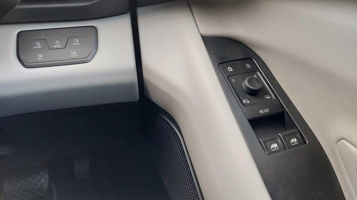 Used Ford Explorer 2025 for sale - 77414622: Photo 17