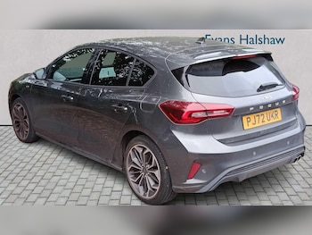 Used Ford Focus 2022 for sale - 76381756: Photo