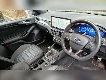 Used Ford Focus 2022 for sale - 76381756: Photo