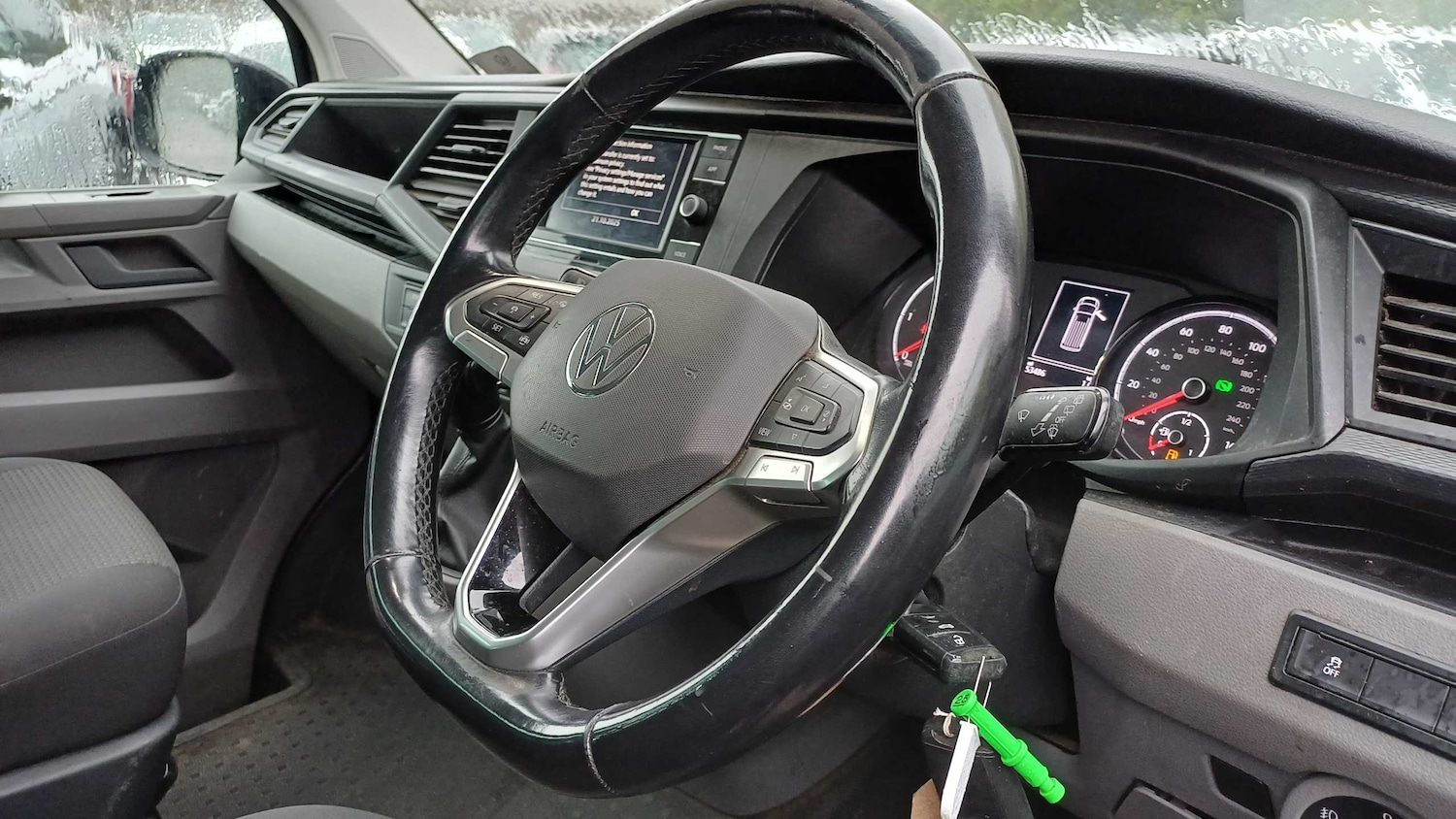 Used Volkswagen Transporter 2022 for sale - 76339710: Photo 3