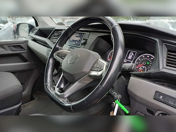Used Volkswagen Transporter 2022 for sale - 76339710: Photo 3