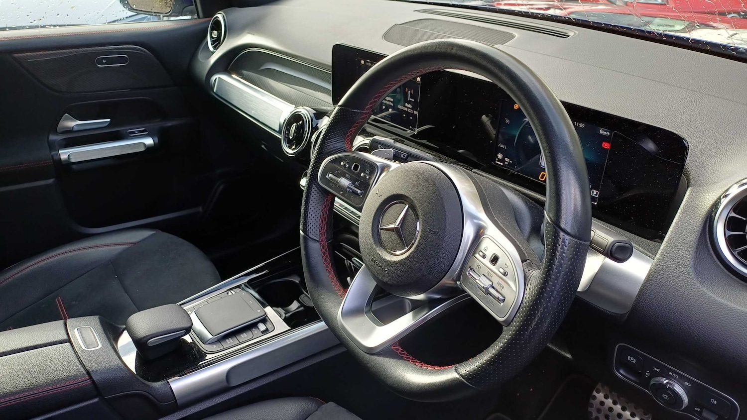 Used Mercedes-Benz GLB 2022 for sale - 76390689: Photo 3