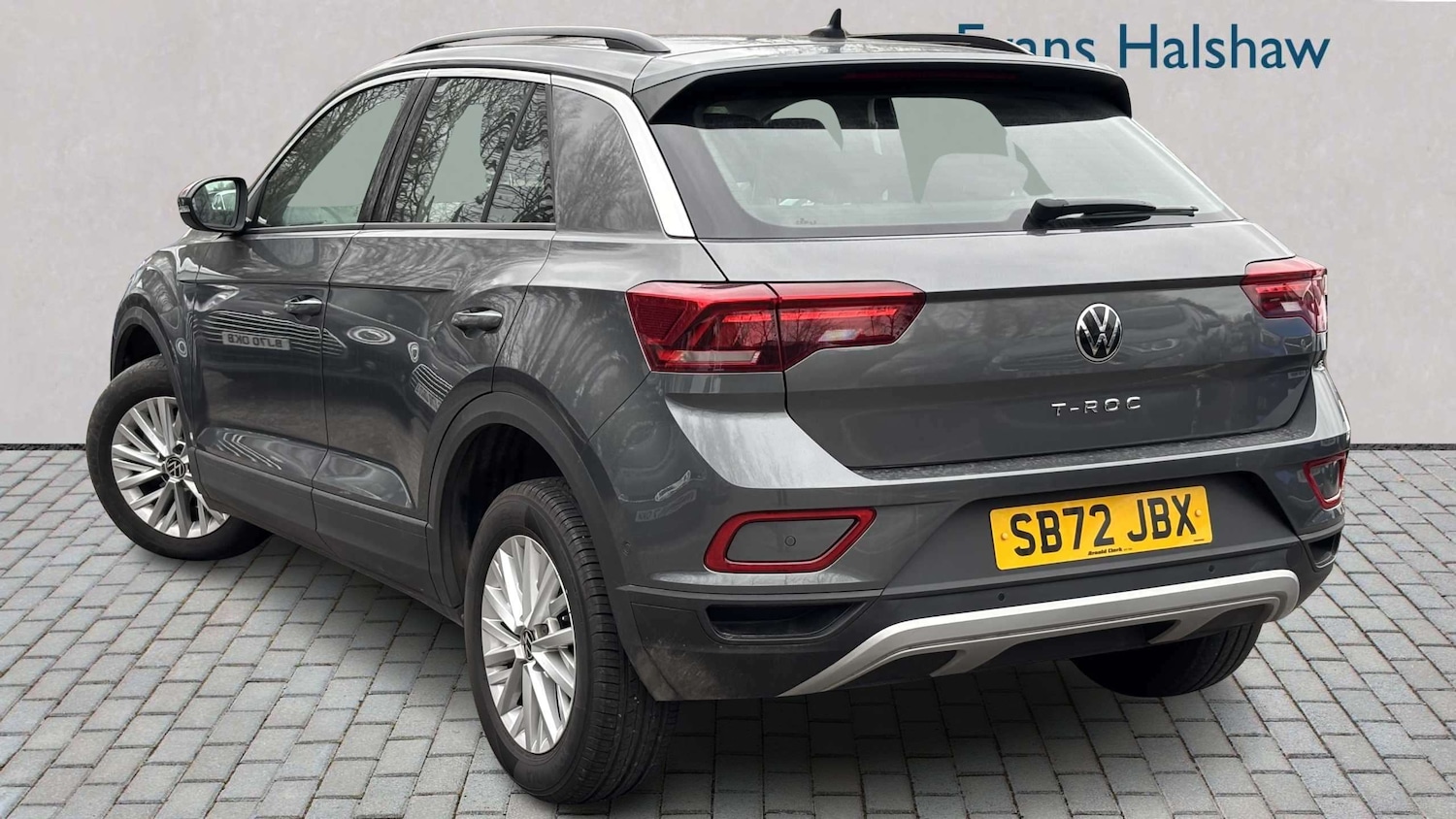 Used Volkswagen T-Roc for sale - 77861942: Photo 5