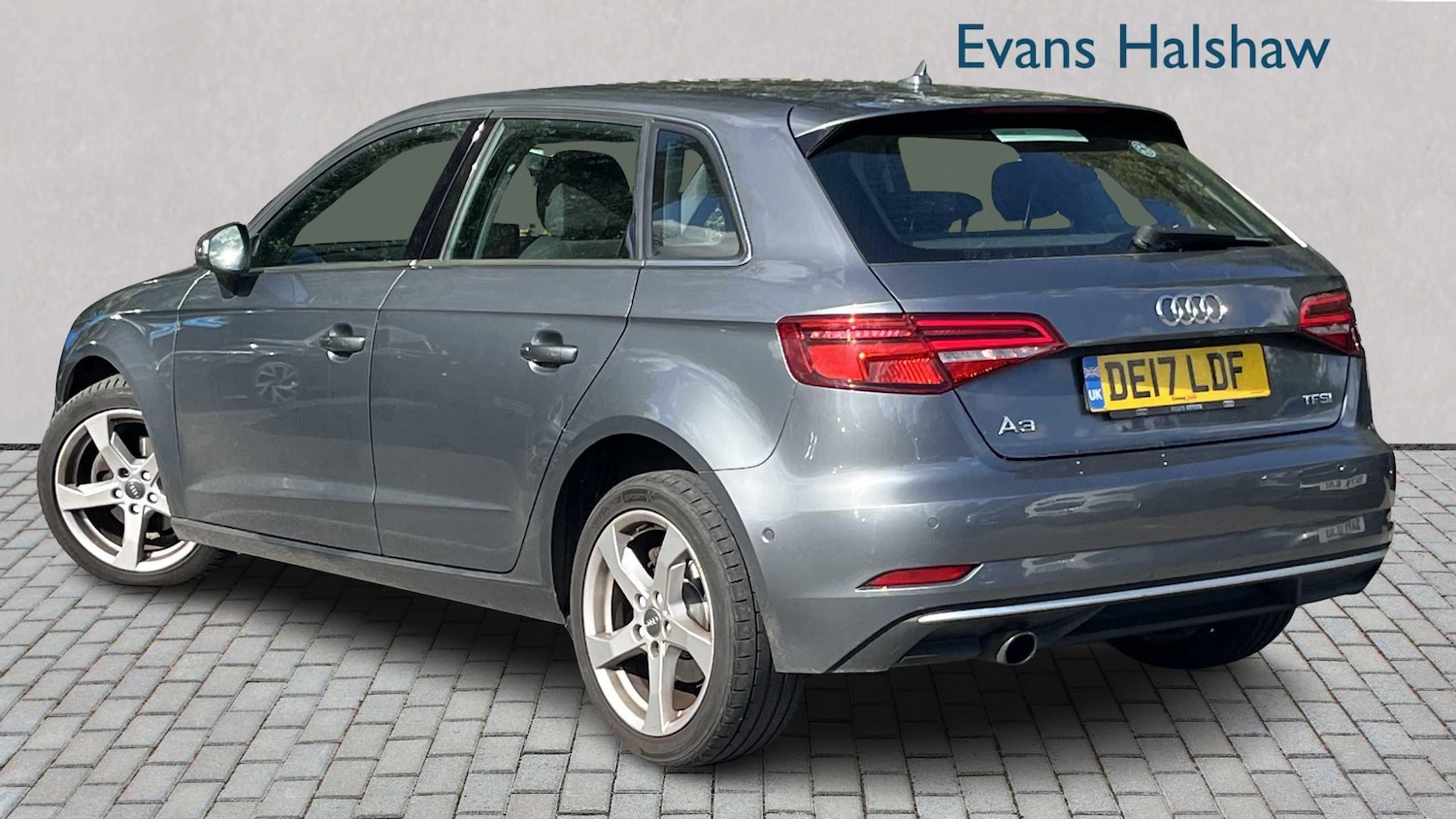 Used Audi A3 2017 for sale - 76755263: Photo 5