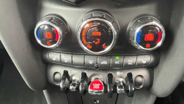 Used MINI Hatch 2019 for sale - 75316826: Photo 22